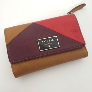 Fossil Issue No 1954 LeatherWristlet Clutch Wallet Red/Brow/Tan Cow Hide Snap